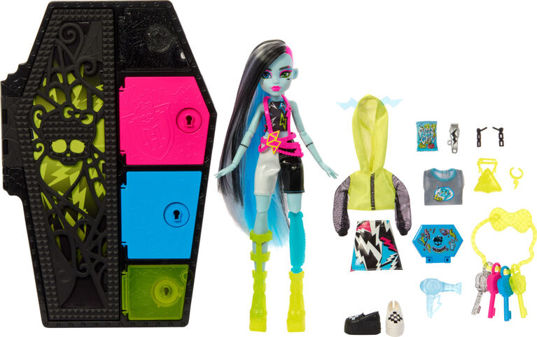 Papusa Monster High Neon Frights Skulltimate Secrets - Frankie Stein cu 19 Surprize