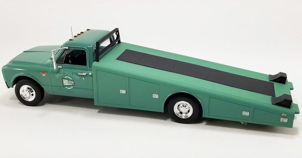 Transportor Chevrolet C-30 Ramp Truck 1967 - 1/18 ACME