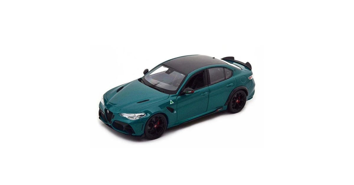 Alfa Romeo Giulia GTA verde - 1/18 Bburago