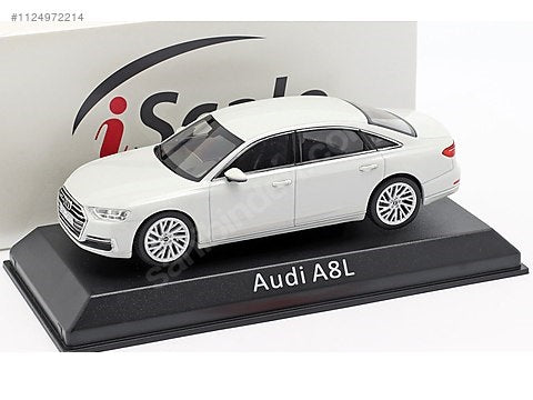 Audi A8L alb cu vitrina plexiglass - 1/43 IScale