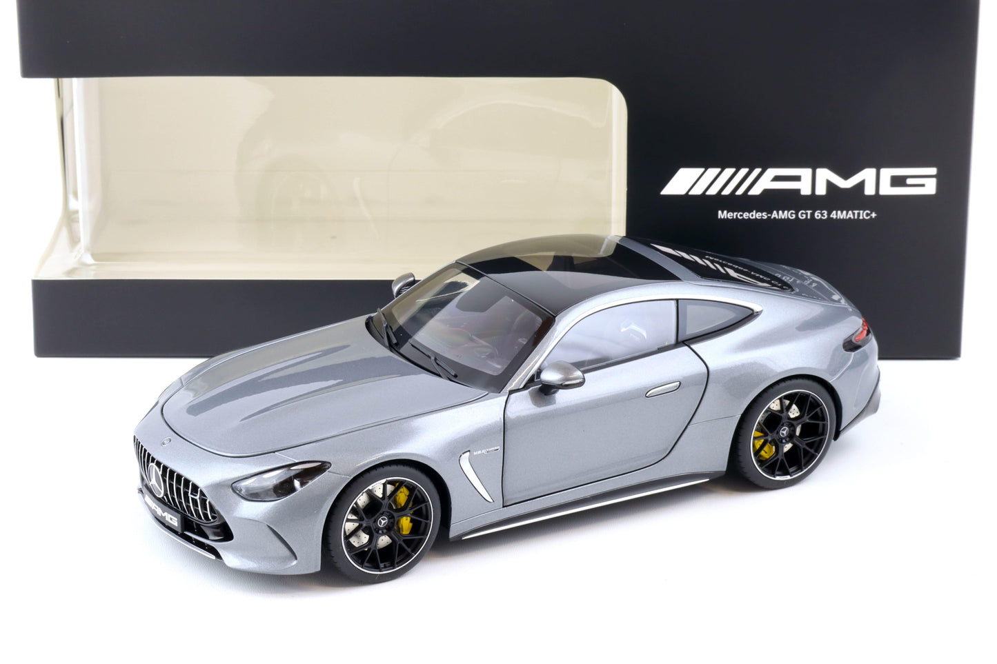 Mercedes AMG GT 63 selenite grey - 1/18 Nzg