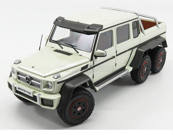 Mercedes-Benz G63 AMG 6x6 alb - 1/18 Autoart