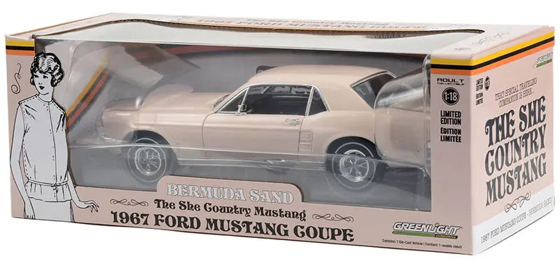 Ford Mustang Coupe 1967 "The She Country Mustang" Bermuda Sand - 1/18 Greenlight