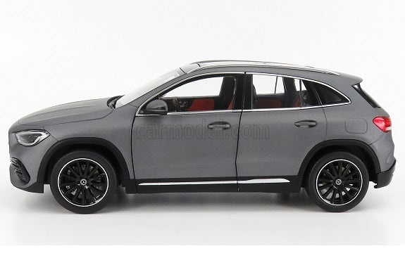 Mercedes-Benz GLA mountain grey mango - 1/18 Z Models