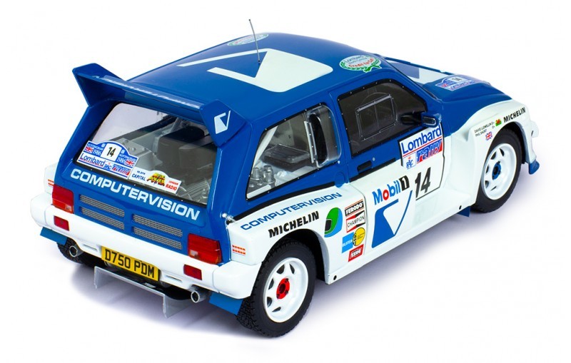 MG METRO 6R4 - 1/18 Ixo Models