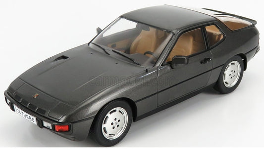 Porsche 924 Turbo 1979 - 1/18 Modelcar Group