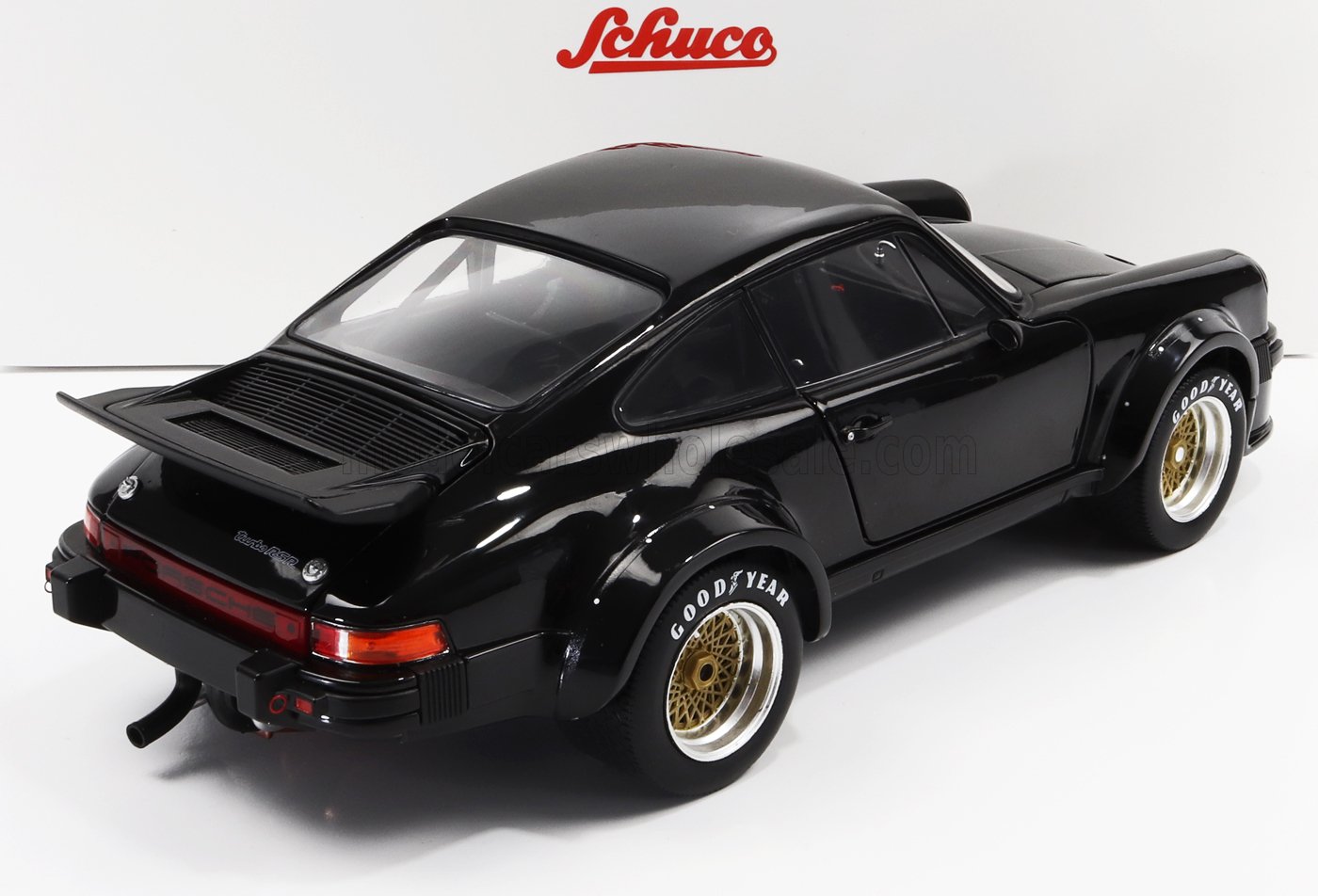 Porsche 934 Rsr negru - 1/18 Schuco