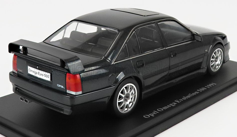 Opel Omega Evolution 500 1991 - 1/24 Hachette.