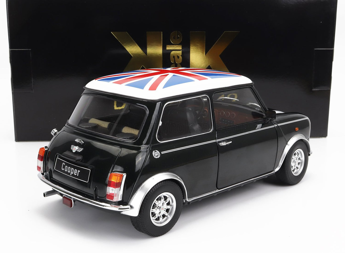 Mini Cooper verde inchis cu volan pe stanga - 1/12 KK-Scale