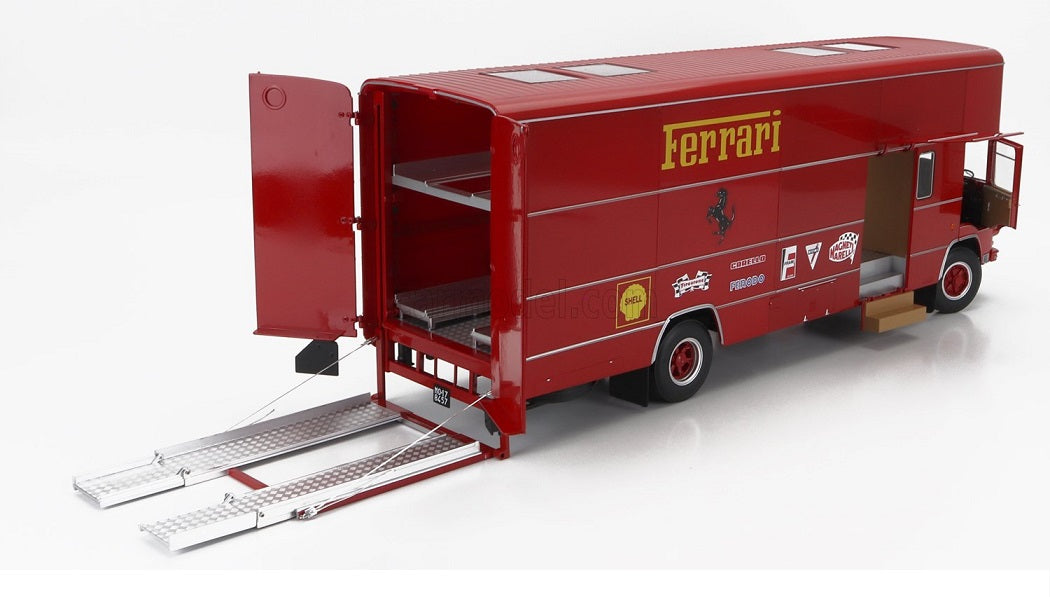 SET 3 Machete - Camion Fiat OM 150 Rolfo Racetruck 1967 cu 2 machete Ferrari - 1/18 Cmr / Werk83