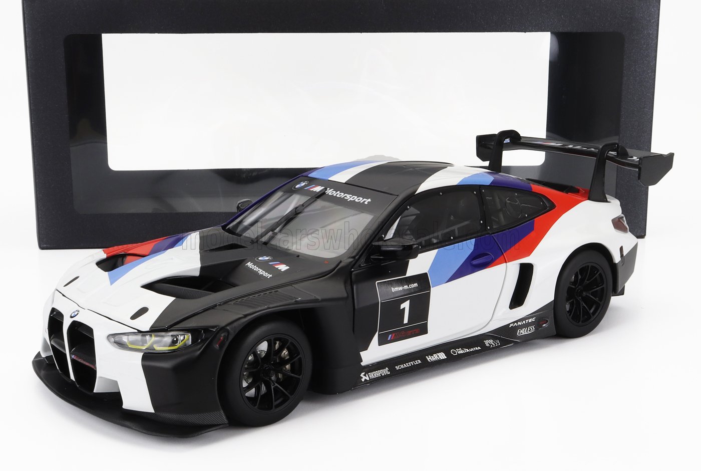 BMW M4 Gt3 Presentation 2021 1/600 pcs - 1/18 Minichamps