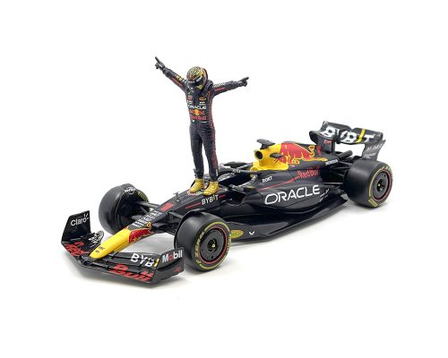 Formula 1 Red Bull Racing RB19 #1 2023 cu figurina Max Verstappen - 1/24 Bburago