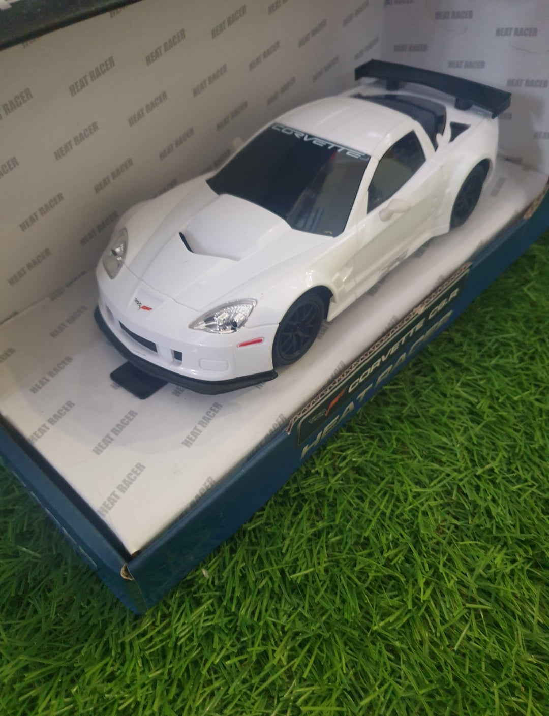 Masinuta Corvette C6.R plastic -18cm