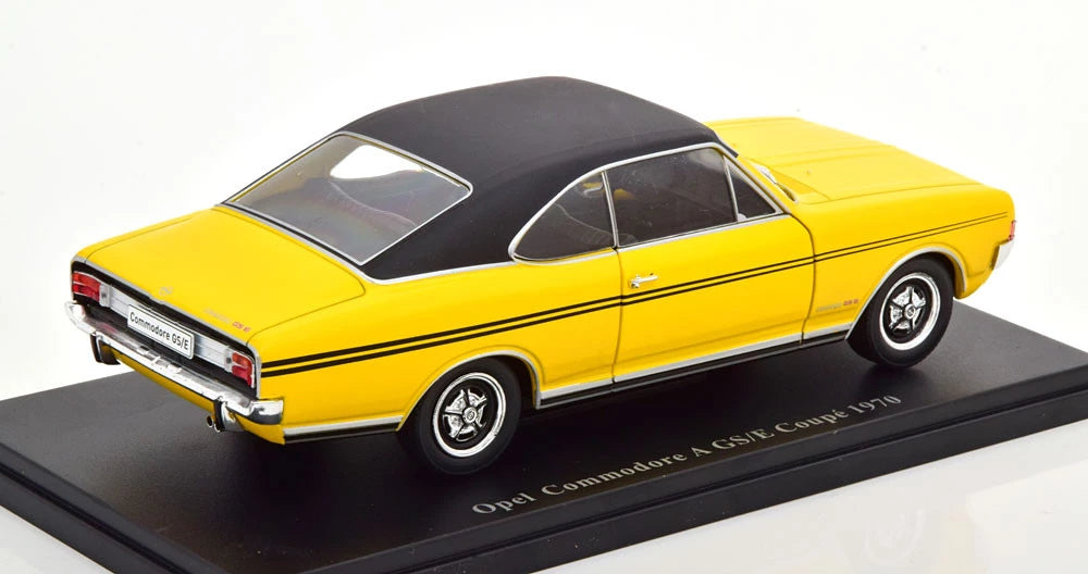 Opel Commodore A GS/E Coupe 1970 - 1/24 Hachette