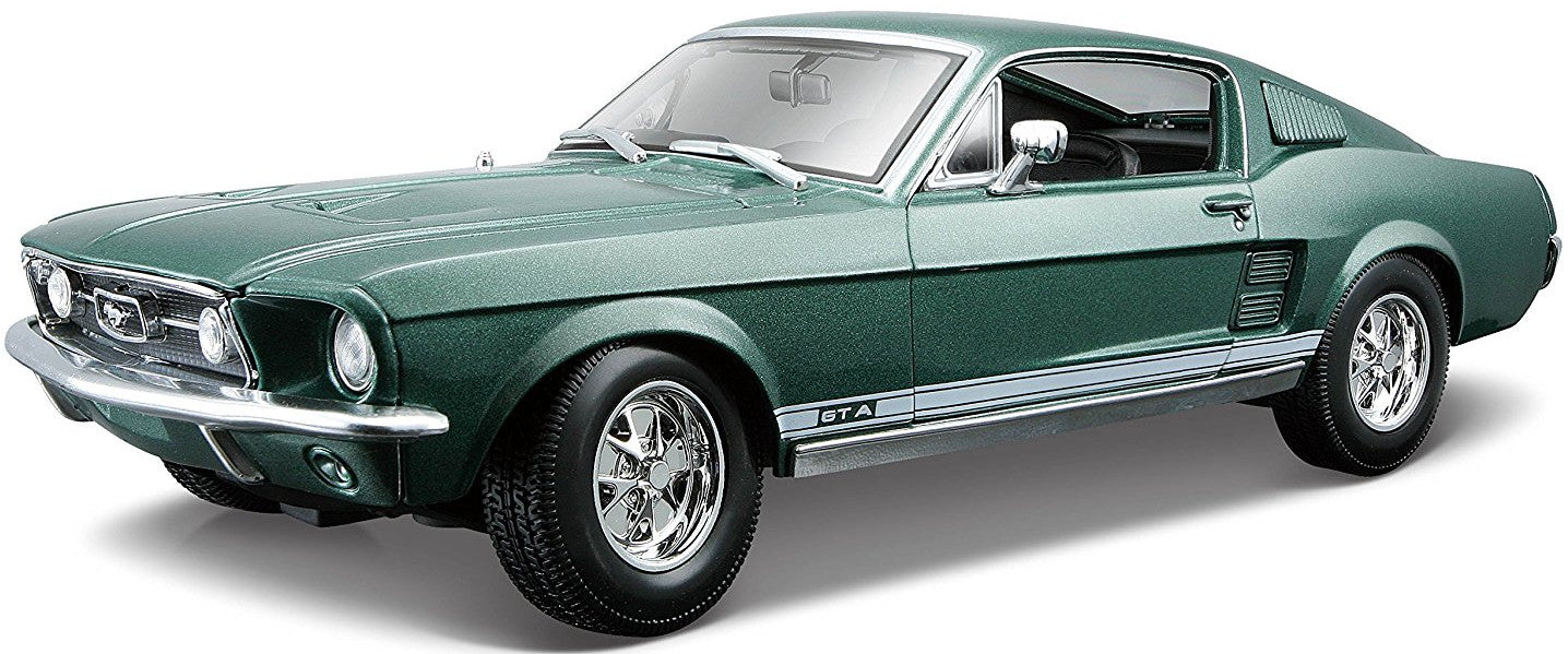 Ford Mustang Gta Fastback verde 1967 - 1/18 Maisto