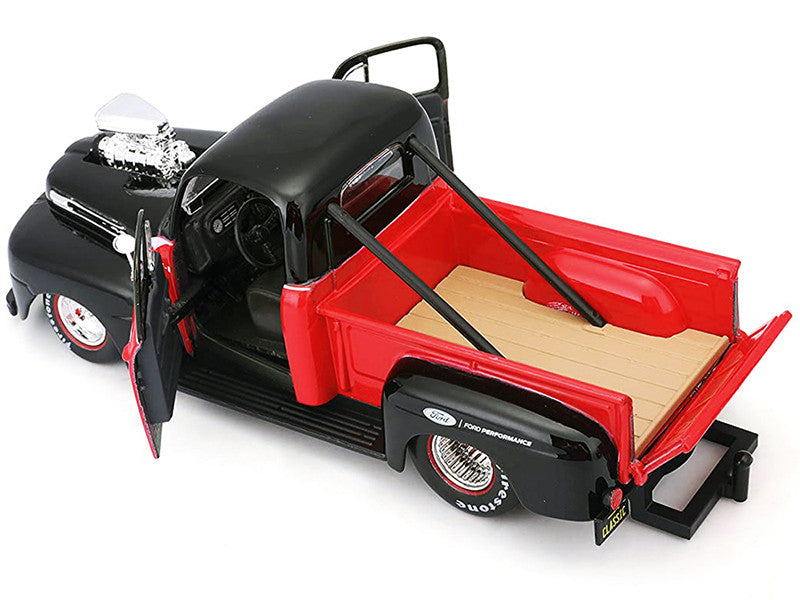 Pack 1948 Ford F-1 Pickup Truck și Ford Mustang