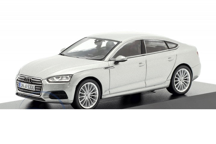 Audi A5 Sportback Florett Silver cu vitrina plexiglass - 1/43 Spark