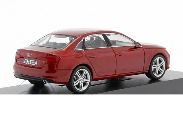 Audi A4 Matador Red cu vitrina plexiglass - 1/43 Spark