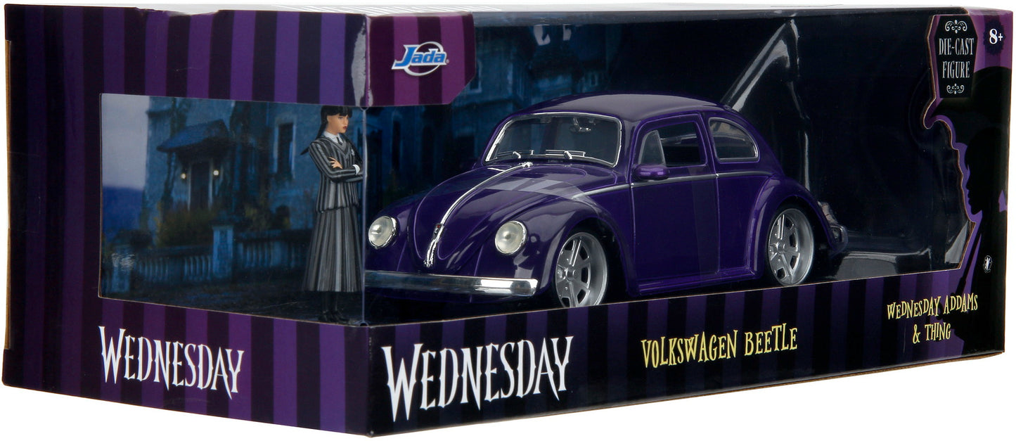 Volkswagen Beetle cu figurina Wednesday - 1/24 Jada