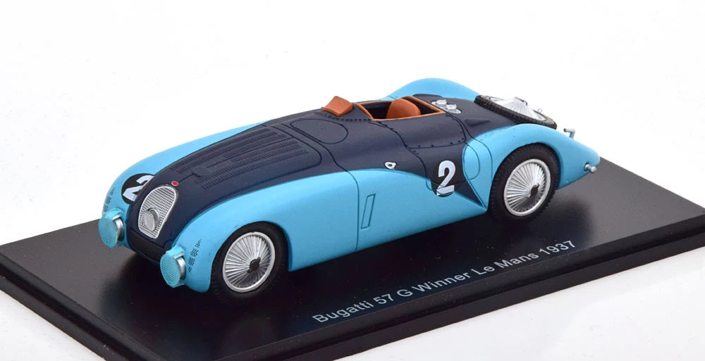 Bugatti 57 G Winner Le Mans 1937 cu vitrina plexiglass - 1/43 Spark