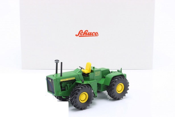 Utilaj John Deere 8010 articulat - 1/32 Schuco