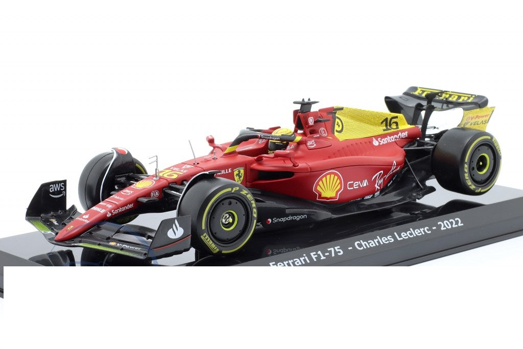 Ferrari F1-75 Charles LeClerc #16 2022 cu vitrina plexiglass - 1/24 Bburago