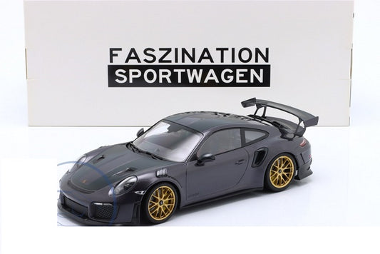 Porsche 911 GT2 RS 2018 purple metallic Weissach Package 1/300pcs - 1/18 de Minichamps.