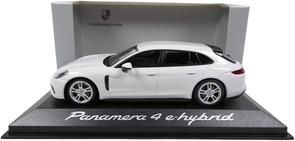 Porsche Panamera 4 e-hybrid alb - 1/43 Minichamps