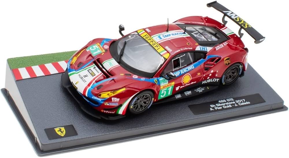 Ferrari 488 GTE 6h Silverstone 2017 cu vitrina plexiglass - 1/43 Altaya