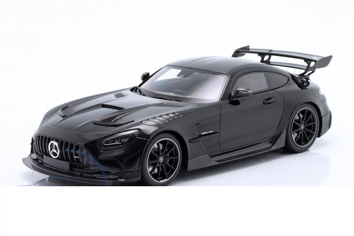 Mercedes Amg GT Black Series 2020 1/300 pcs - 1/18 Minichamps