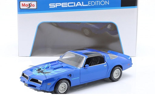 Pontiac Firebird Trans Am 1978 albastru - 1/18 Maisto