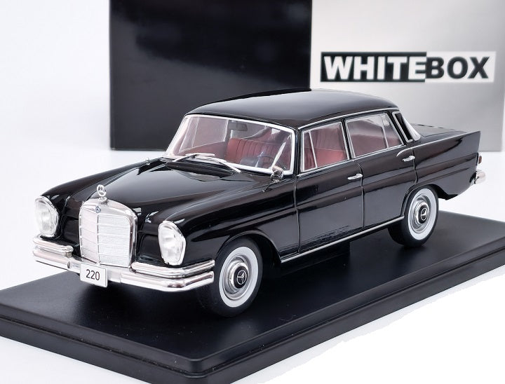 Mercedes-Benz 220 - 1/24 Whitebox