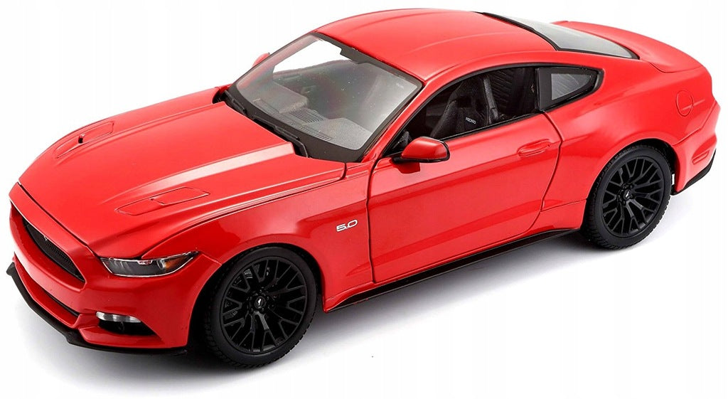 Ford Mustang 2015 (rosu) - 1/18 Maisto