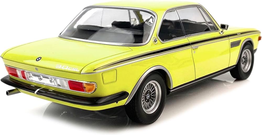 BMW 3.0 CSL 1971 galben 1/600 pcs - 1/18 Minichamps (EDITIE LIMITATA)