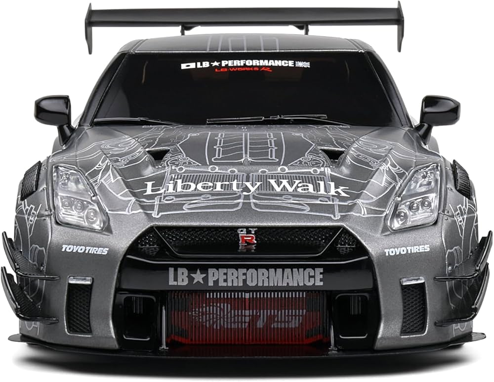 Nissan GT-R R35 cu Kit LBWK gri - 1/18 Solido