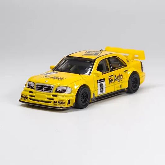 Mercedes Amg C-Class Dtm Touring car - 1/64 de Hot Wheels Premium.