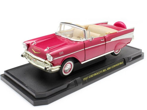 Chevrolet Bel Air Convertible 1957 - 1/18 Road Signature