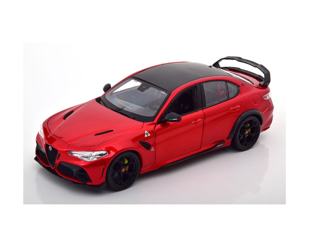 Alfa Romeo Giulia GTAm - 1/18 Bburago