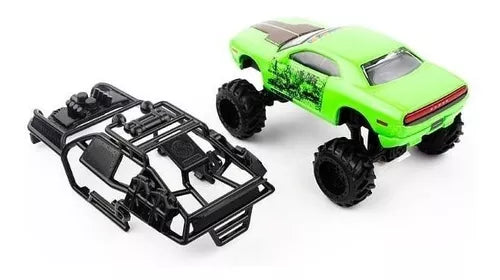 Dodge Challenger verde off-road Fresh Metal Desert Rebels - 1/43 Maisto