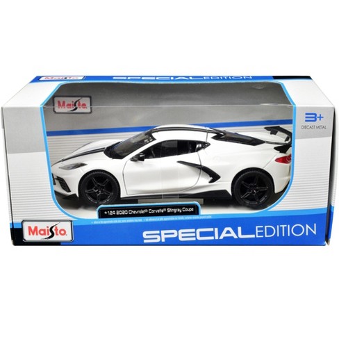 Chevrolet Corvette Stingray Coupe 2020 alb - 1/24 Maisto