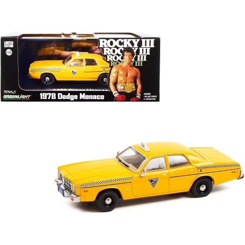 Dodge Monaco 1978 "Rocky III" cu vitrina plexiglass - 1/43 Greenlight