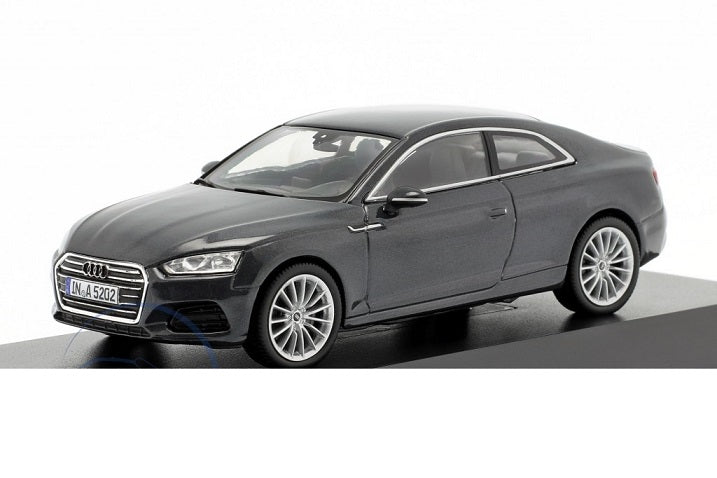 Audi A5 Coupe Manhattan Grey cu vitrina plexiglass - 1/43 Spark