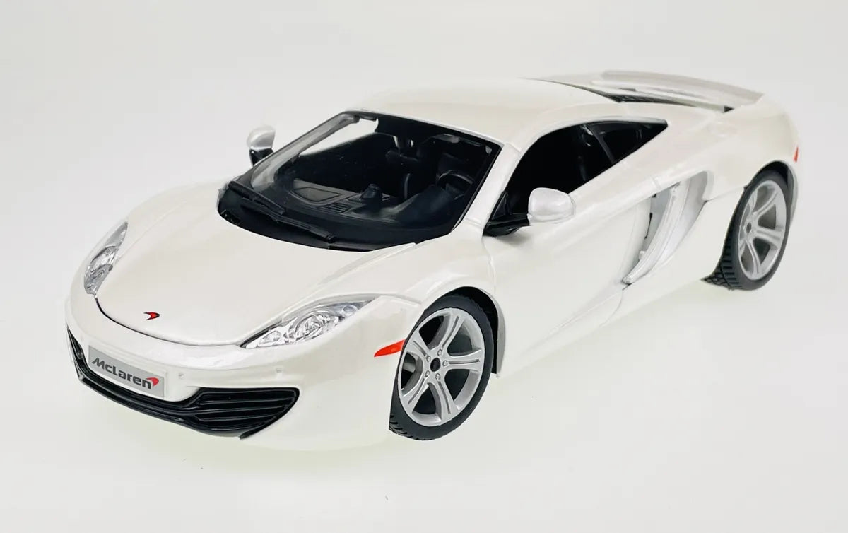 Macheta Mclaren 12C alb - 1/24 Bburago