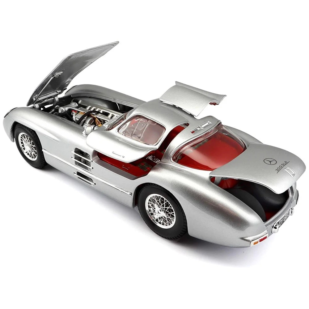 Mercedes-Benz 300 SLR Uhlenhaut Coupe - 1/18 Maisto Premiere Edition