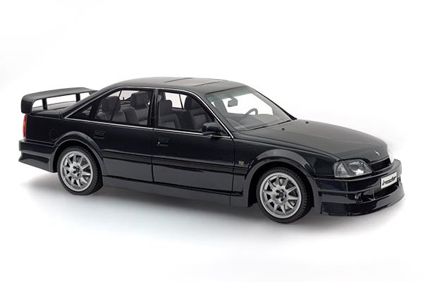 Opel Omega Evolution 500 1991 - 1/24 Hachette.