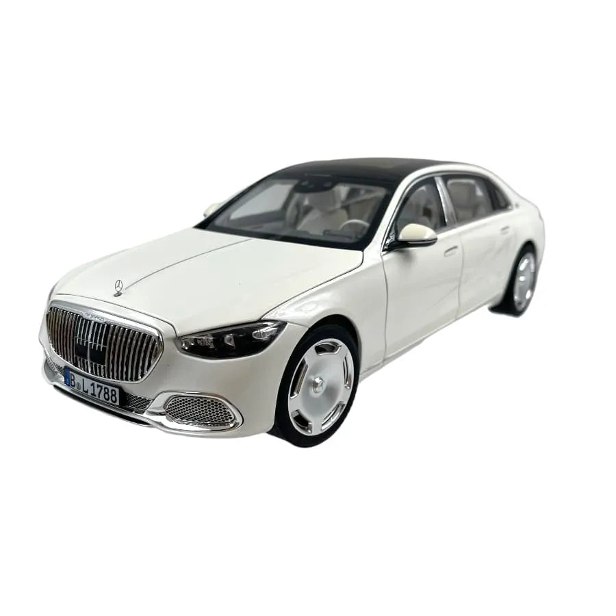 Mercedes-Maybach S-Class 2021 diamond white - 1/18 Norev