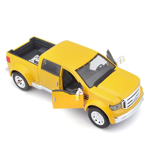 Ford Mighty F-350 Super Duty - 1/31 Maisto