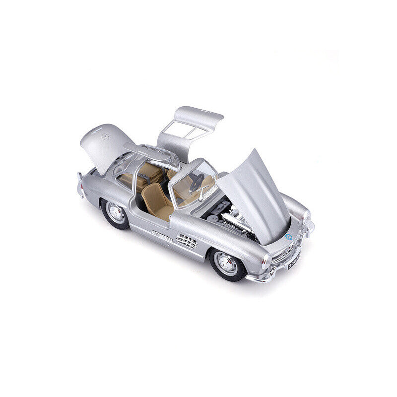 Mercedes-Benz 300 SL (1954) argintiu - 1/24 Bburago