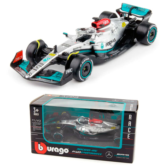 Formula 1 Mercedes AMG Lewis Hamilton Nr.44 2022 -  1/43 Bburago.