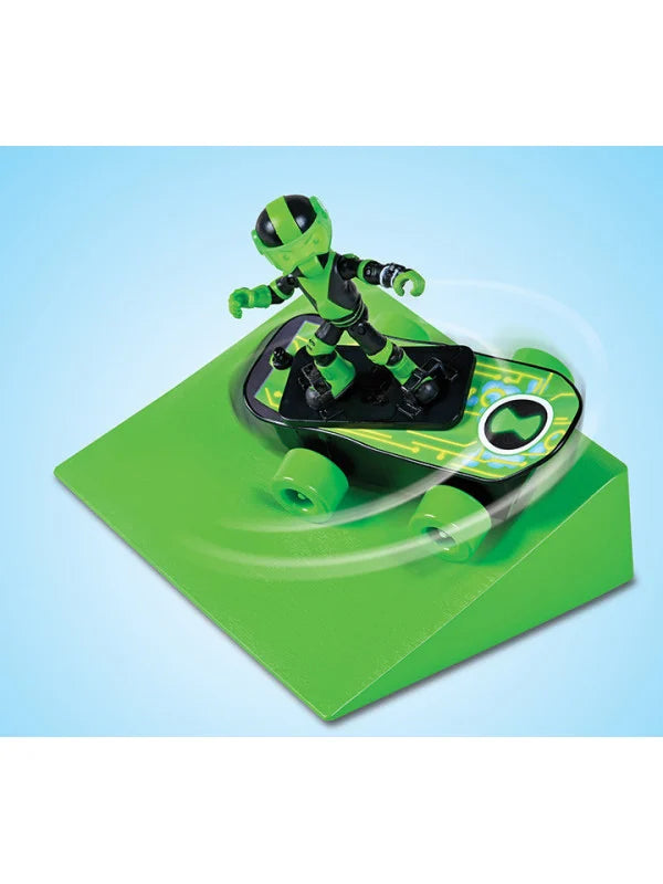 Figurina cu skateboard Ben 10 Super Stunt